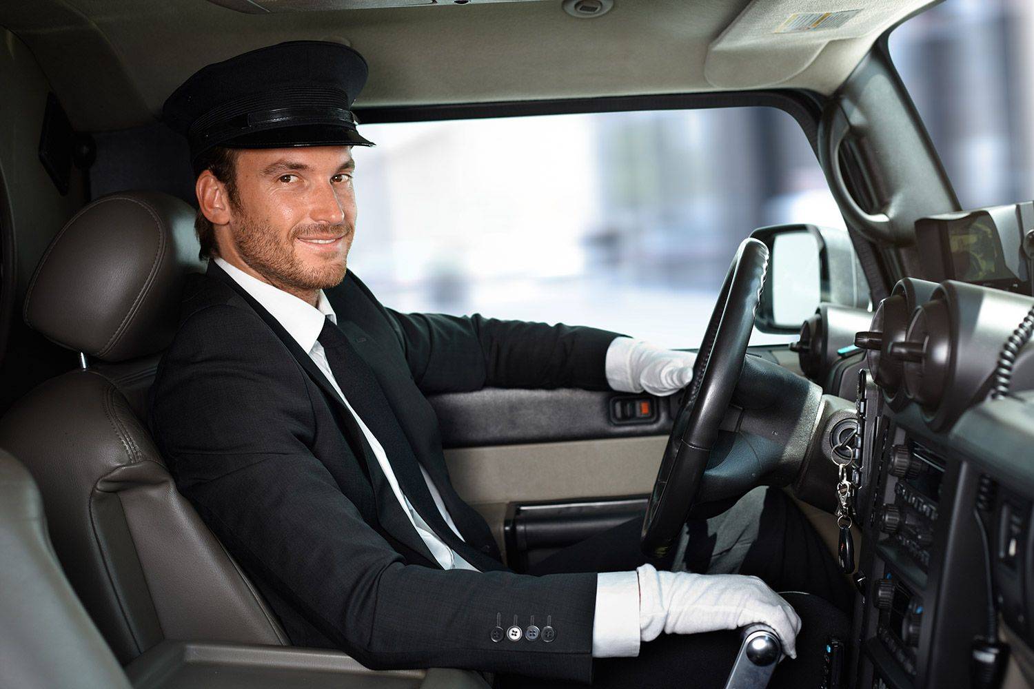 Professional Chauffeur Services – Safe, Reliable, and Luxurious Transportation